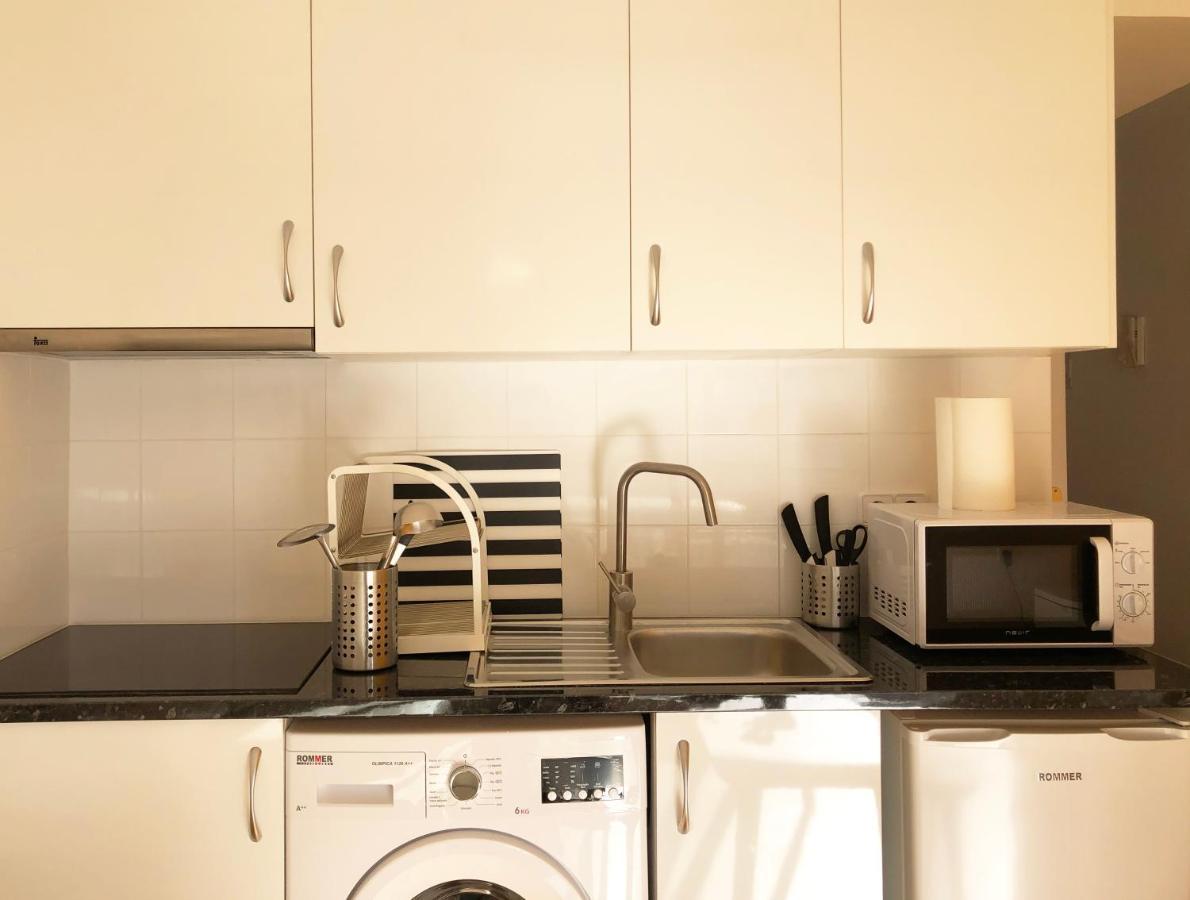 Lovely Seaside Apartment In Front Of Calafell Beach And Cunit Beach 세구르 데 칼라펠 외부 사진