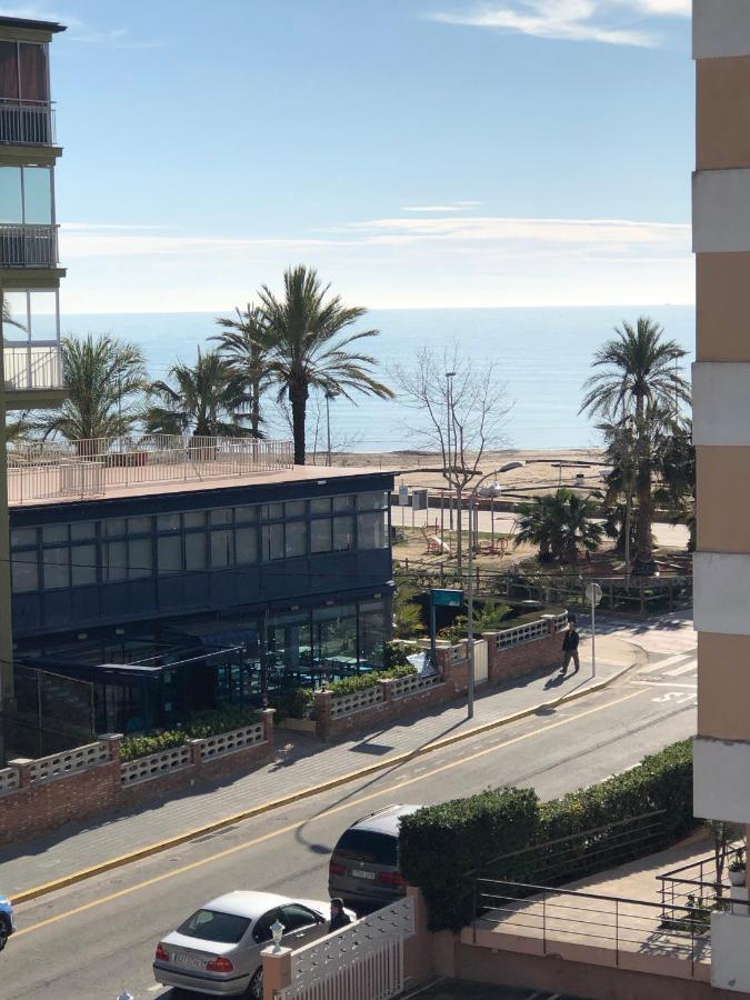 Lovely Seaside Apartment In Front Of Calafell Beach And Cunit Beach 세구르 데 칼라펠 외부 사진