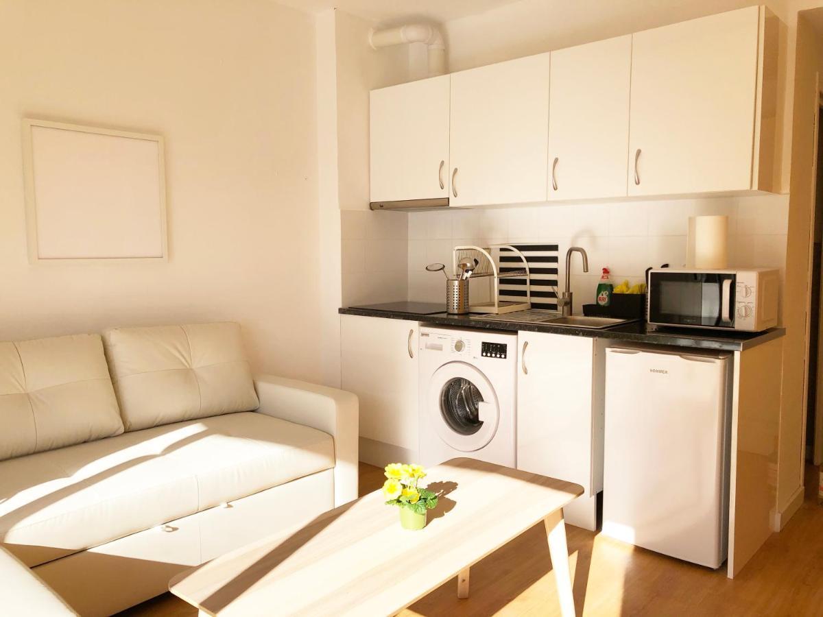 Lovely Seaside Apartment In Front Of Calafell Beach And Cunit Beach 세구르 데 칼라펠 외부 사진